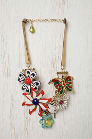 One of a Kind Vintage Flower Necklace