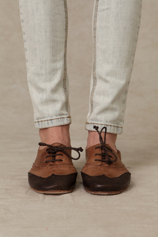 Brown/Dark Brown