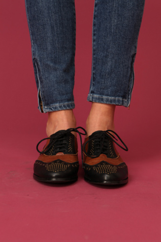 Black/Tan