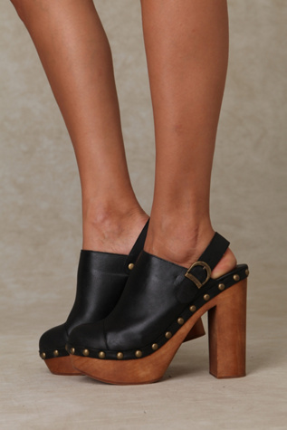 Charli Platform Clog
