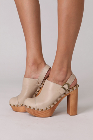 Charli Platform Clog