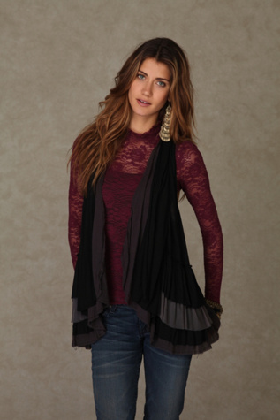 Ruffle Bottom Vest