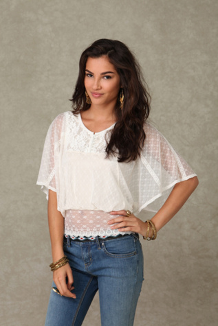 Voluminous Mesh Top