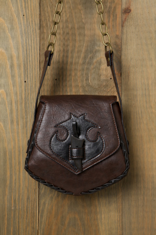 Latigo Horn Crossbody