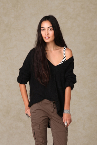 Front & Center Pullover