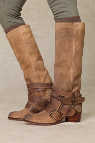 Leone Triple Buckle Boot