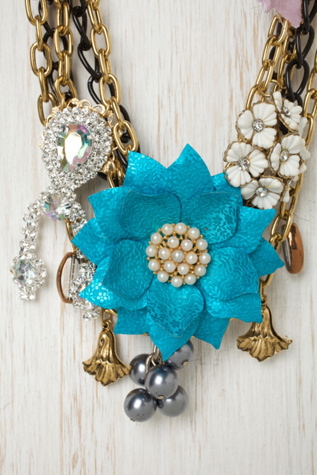 BLUE FLOWER