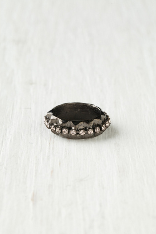 Stella Crystal Ring