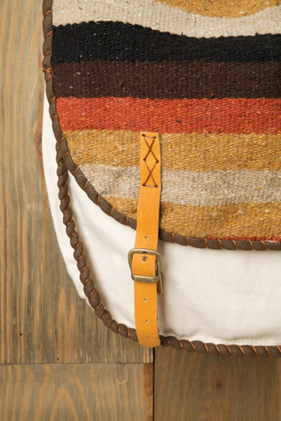 Mali Pattern Messenger