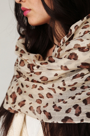 Loving Leopard Scarf
