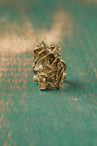 Cast Rock Knuckle Ring