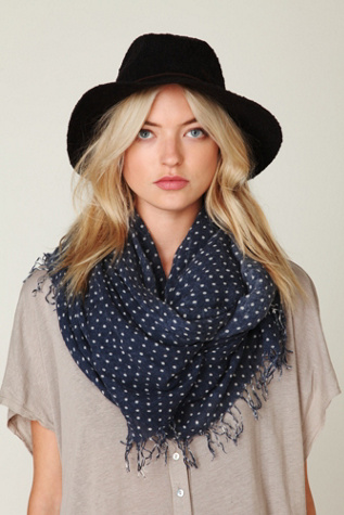 Polka Dot Gauze Scarf