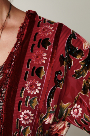 English Rose Devore Kimono