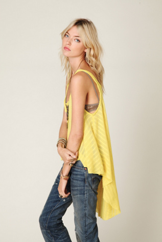 Upswing Tank