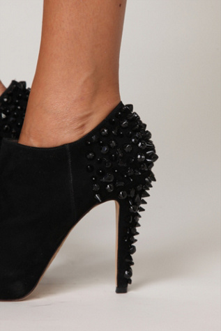 Rizzo Spike Heel