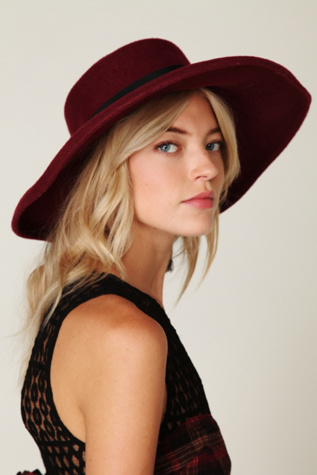 Jinx Tassle Hat