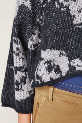 Floral Woven Pullover