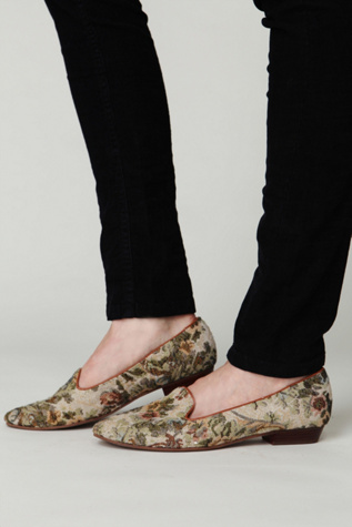 Pierre Slip On