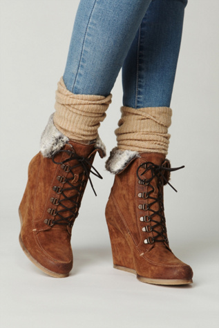 Destin Wedge Boot