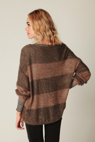 Wide Stripes Pullover