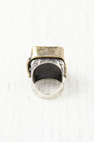 Onyx