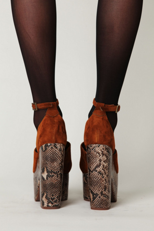 Tan Suede / Beige Snake Bottom