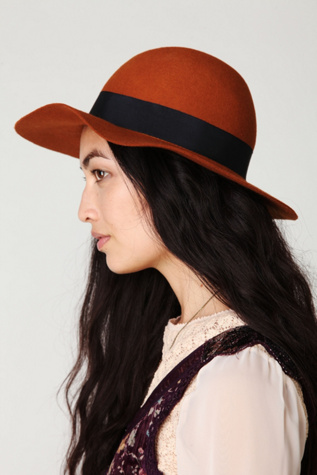 Rust / Navy