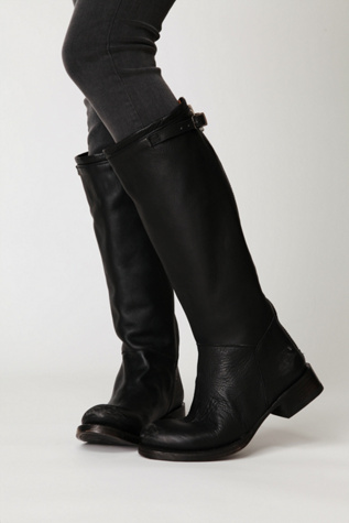 Destroyer Tall Boot