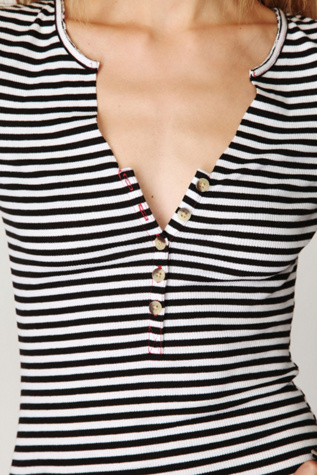Black / Ivory Stripe