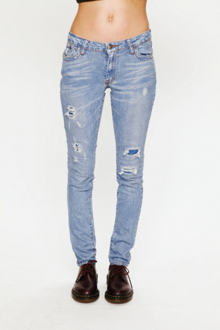 Destroyed Skinny Jean