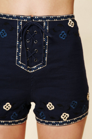 San Jacinto Embroidered Short