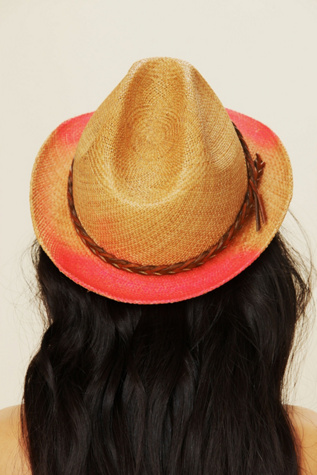 Straw / Red