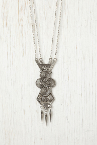 Karmen Pendant