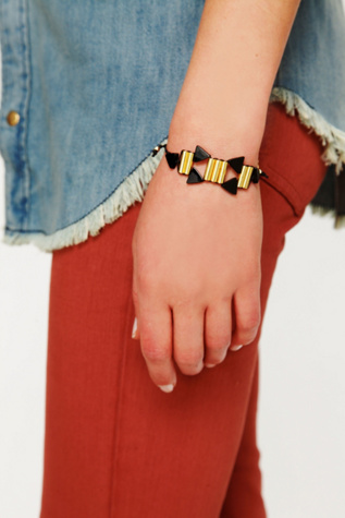 Black / Gold