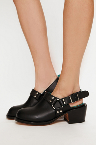 Biscuit Slingback Boot