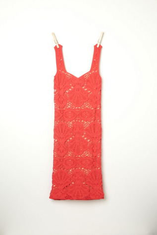 Sleeveless Medallion Slip