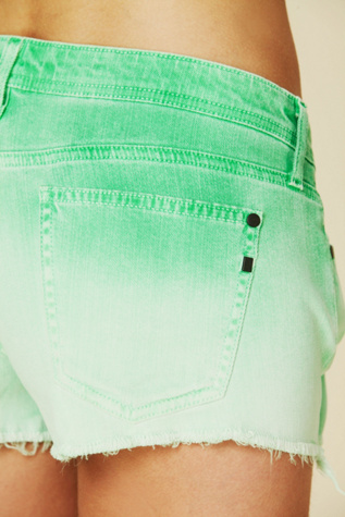 Lime Earth Dye