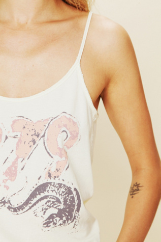 Sneek Peek Graphic Tank