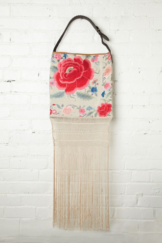 Kerria Fringe Hobo