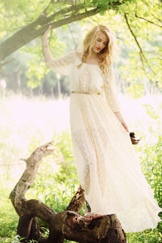 Ana's Limited Edition White Summer Dress