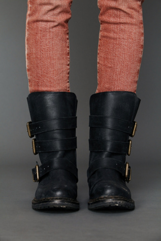 Black Distressed