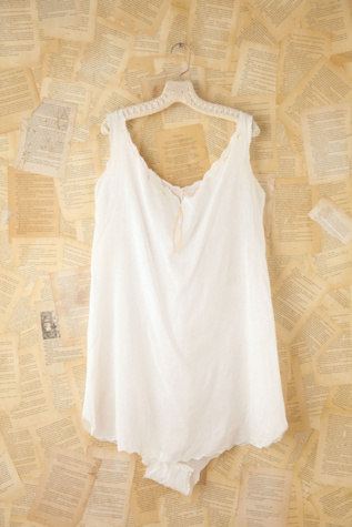 Free People Vintage Sleeveless Cotton Romper in Vintage-Dresses