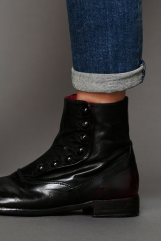 Black/Berry