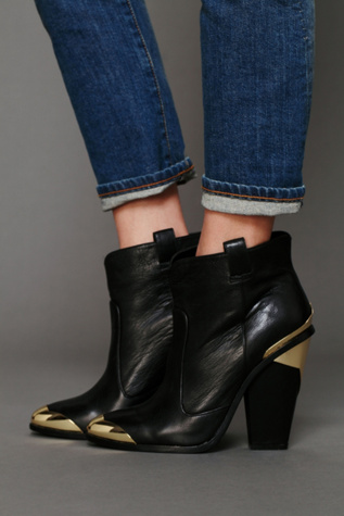 Kitt Heeled Ankle Bootie