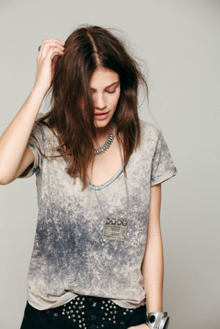 Snow Wash Double V Tee