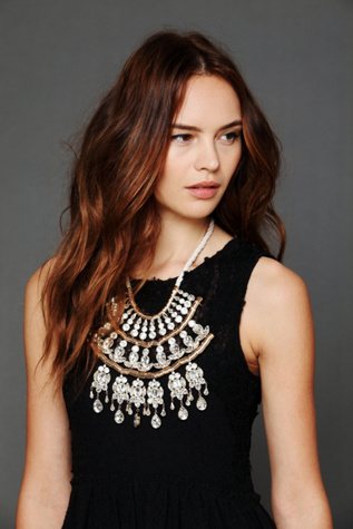 Crystal Tiers Collar