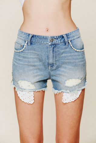 Eyelet Pocket Cutoffs