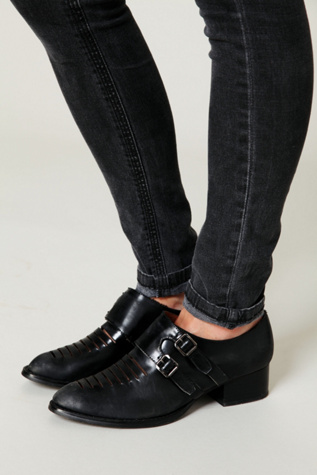 Black Distressed