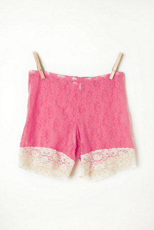 Stretch Lace Bike Short in fp-body