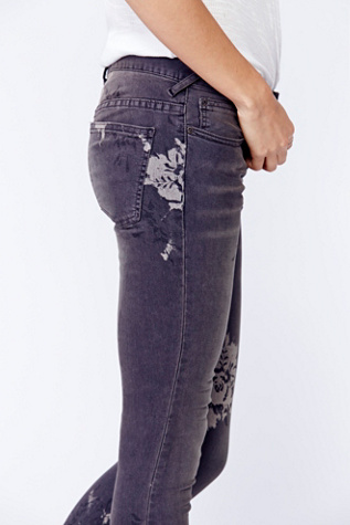 Magnolia Ankle Skinny